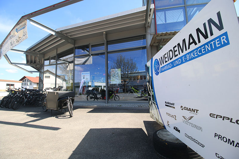 fahrrad-weidemann-ueberlingen-ladengeschaeft-von-aussen Fahrrad Weidemann am Bodensee - Ladengeschäft von Außen